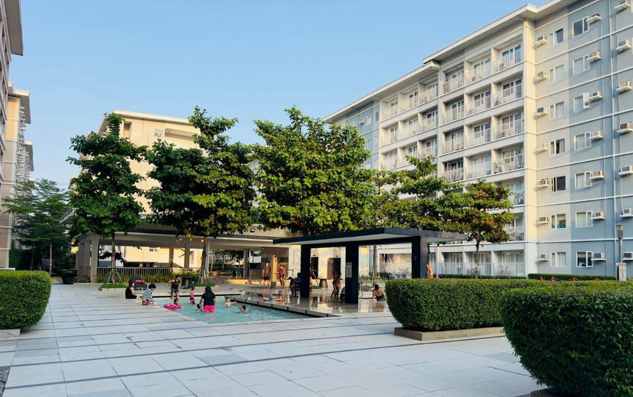 Trees Residences - Tower 11 1Br With Balcony Manila Exterior foto